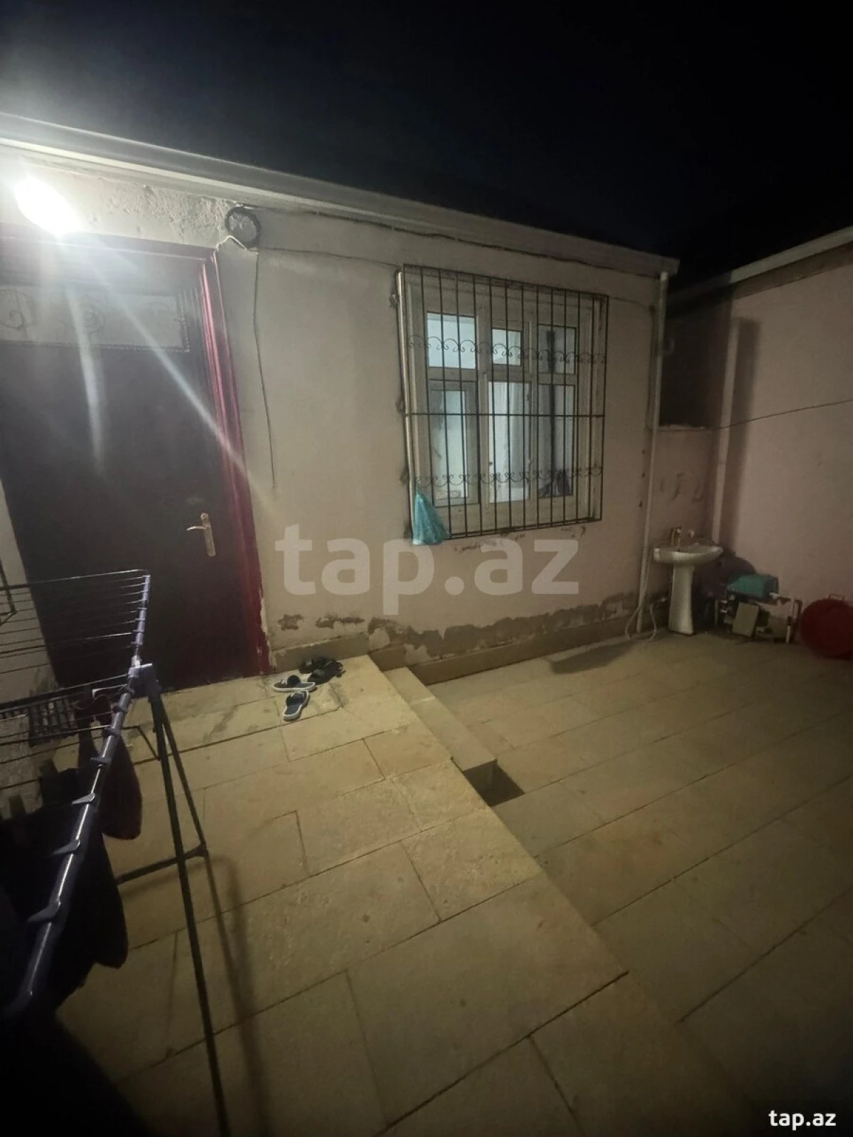 Satılır 2 otaqlı həyət evi