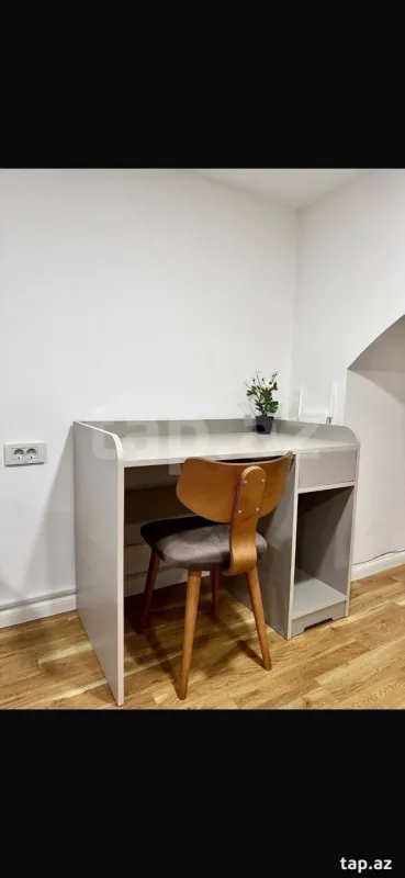 Kirayə verilir 2 otaqlı yeni tikili 100 m²