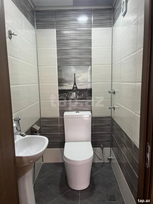 Satılır 3 otaqlı yeni tikili 120 m²