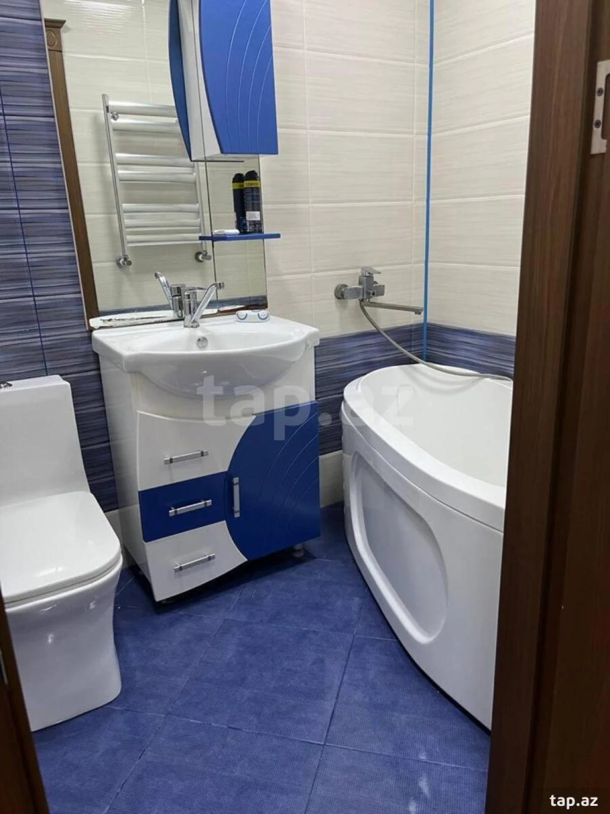 Satılır 3 otaqlı yeni tikili 120 m²