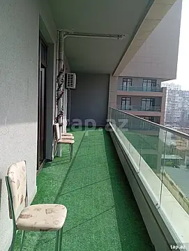 Kirayə verilir 3 otaqlı yeni tikili 148 m²