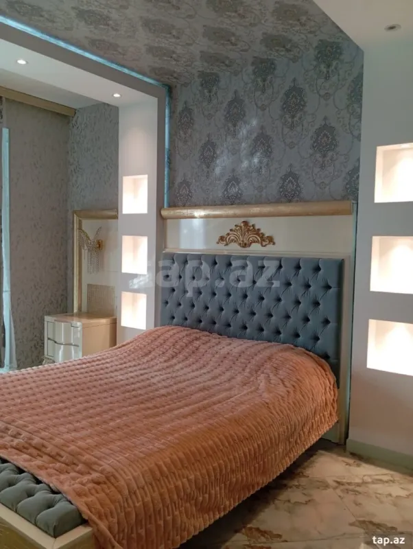 Kirayə verilir 3 otaqlı yeni tikili 148 m²