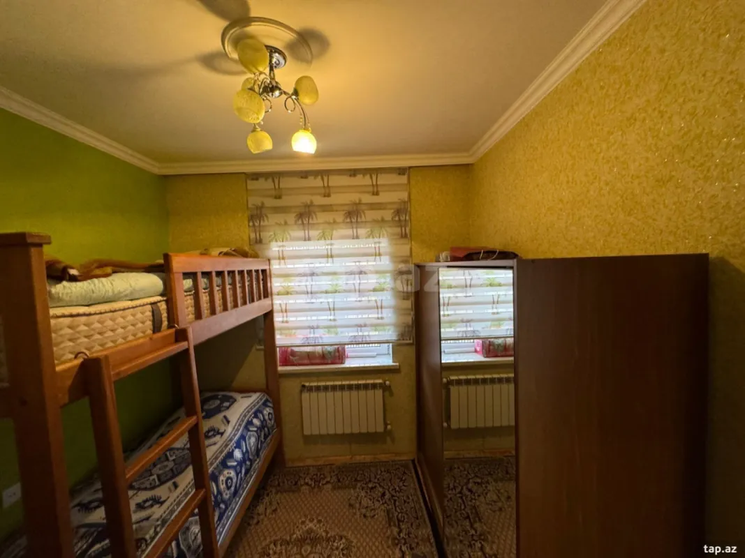 Satılır 3 otaqlı həyət evi