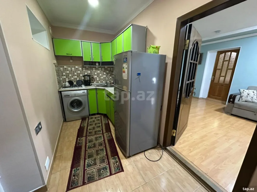 Kirayə verilir 3 otaqlı yeni tikili 90 m²