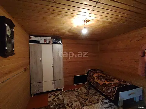 Satılır 4 otaqlı həyət evi