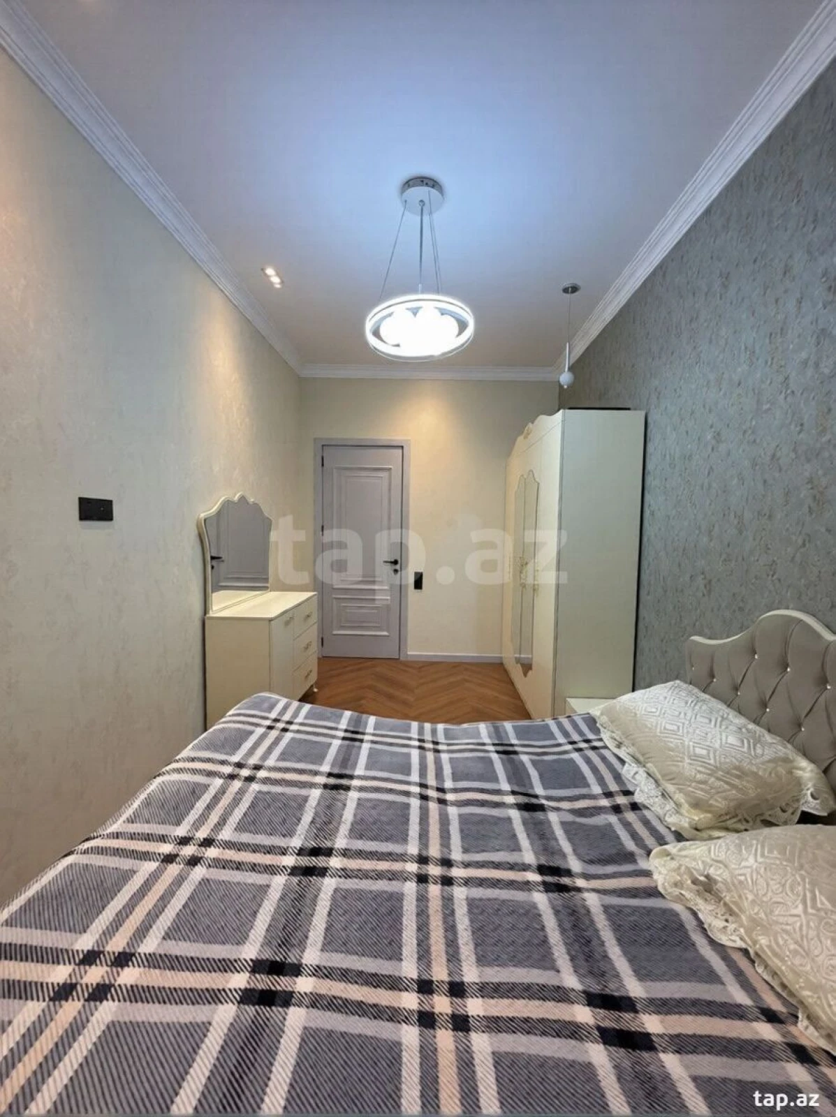 Kirayə verilir 2 otaqlı yeni tikili 85 m²