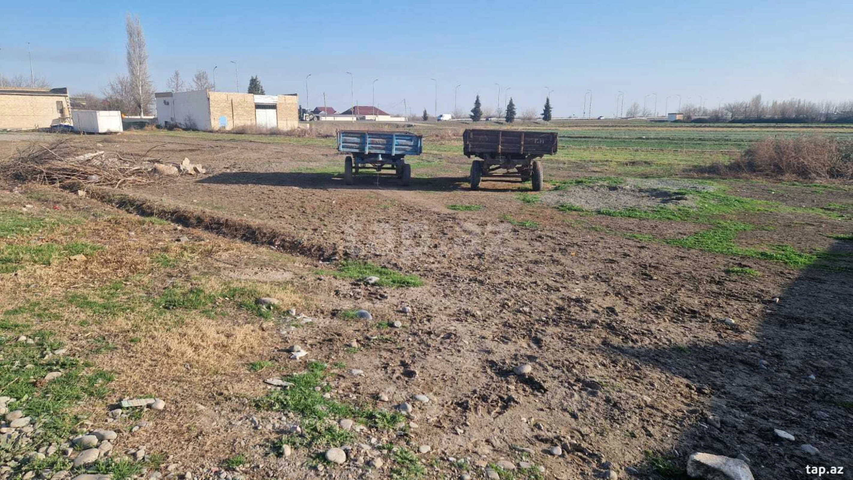 Satılır torpaq sahəsi