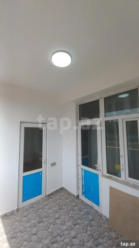 Kirayə verilir 2 otaqlı yeni tikili 65 m²