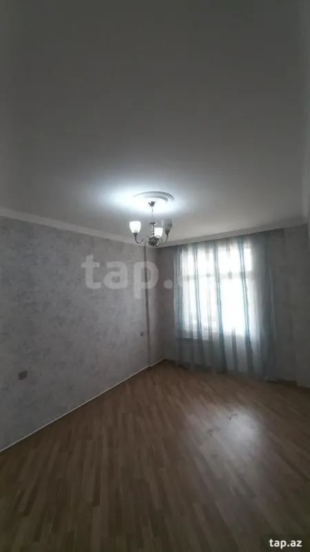 Kirayə verilir 2 otaqlı yeni tikili 65 m²