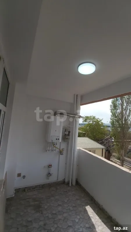 Kirayə verilir 2 otaqlı yeni tikili 65 m²