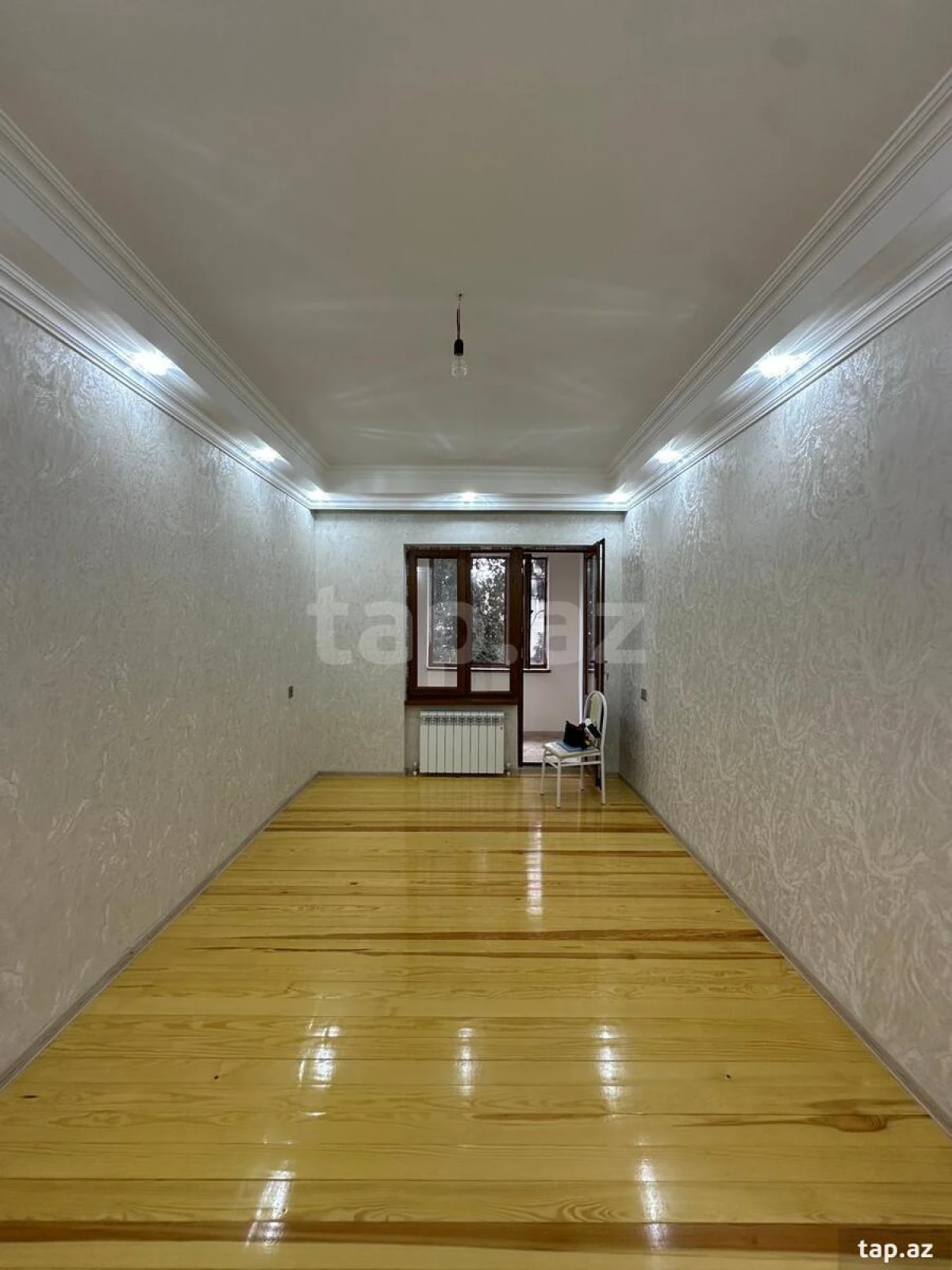 Satılır 4 otaqlı mənzil 102 m²