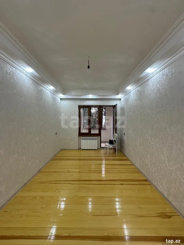 Satılır 4 otaqlı mənzil 102 m²