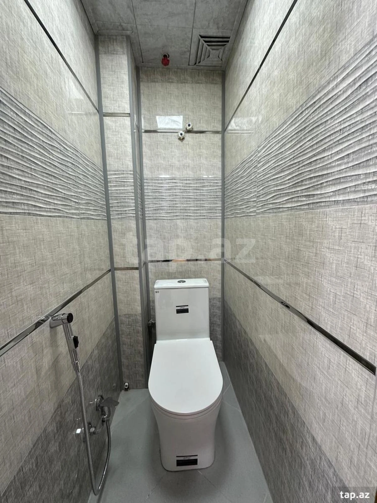 Satılır 4 otaqlı mənzil 102 m²