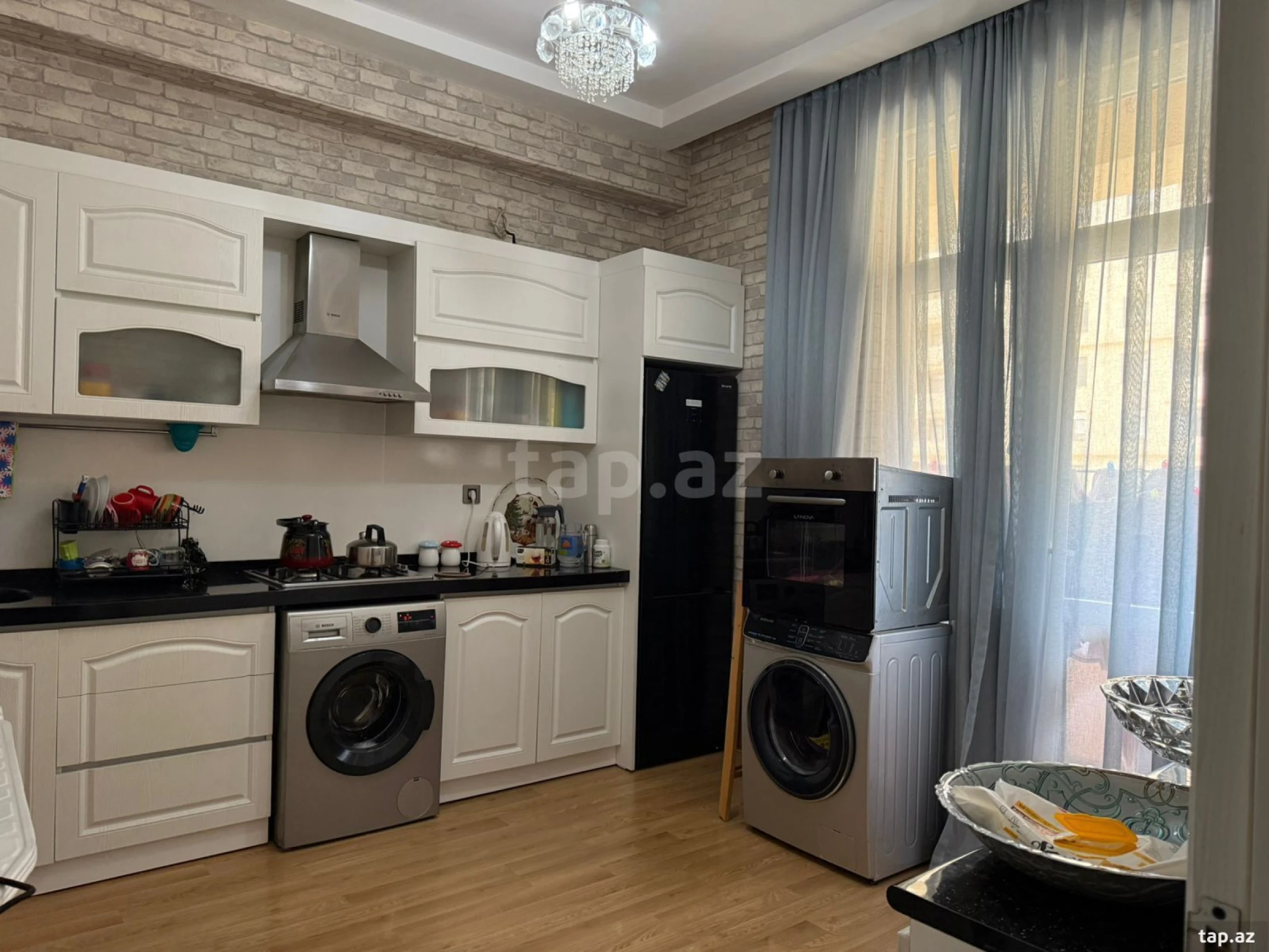 Kirayə verilir 2 otaqlı yeni tikili 60 m²