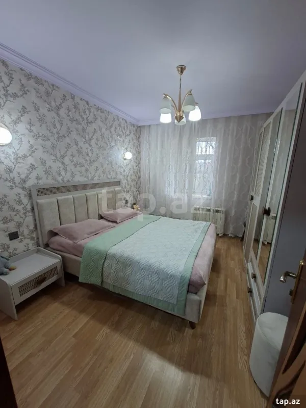 Satılır 2 otaqlı mənzil 60 m²