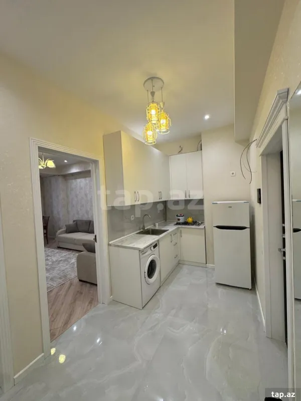 Kirayə verilir 2 otaqlı yeni tikili 60 m²