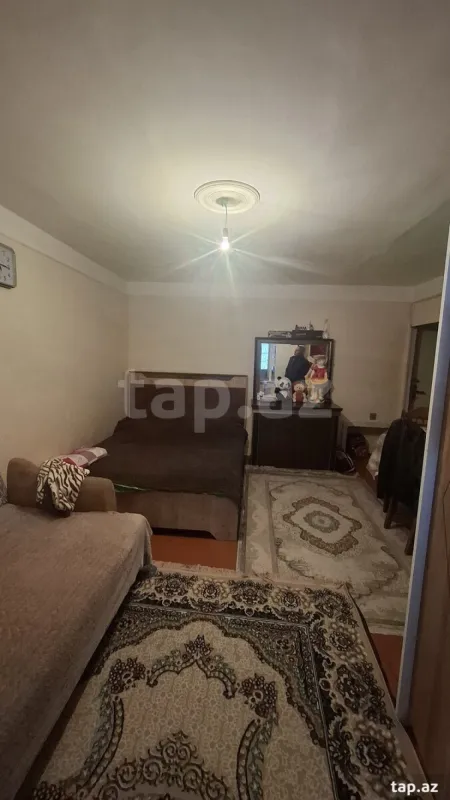 Satılır 1 otaqlı mənzil 40 m²