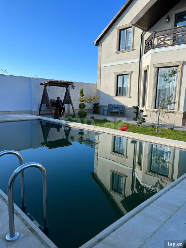 Kirayə verilir 4 otaqlı həyət evi