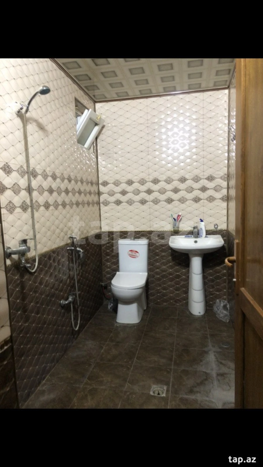 Kirayə verilir 4 otaqlı yeni tikili 100 m²