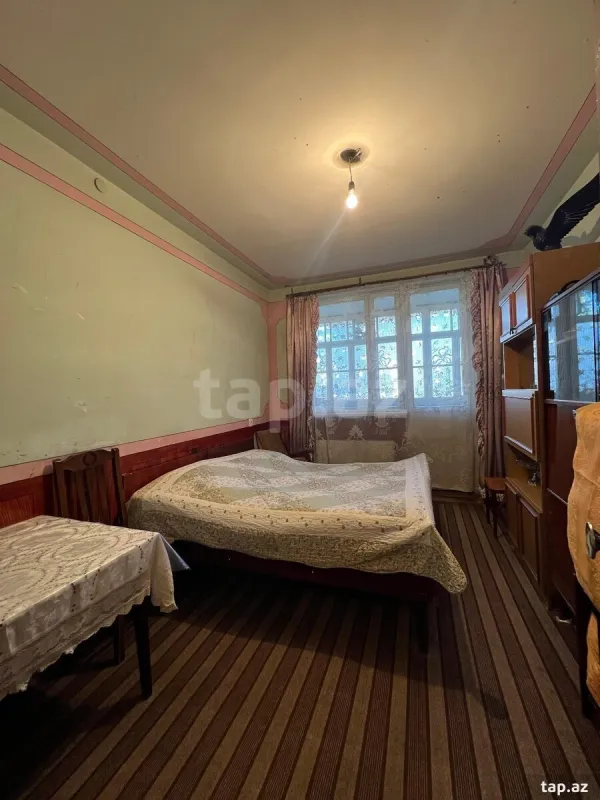 Satılır 4 otaqlı yeni tikili 100 m²