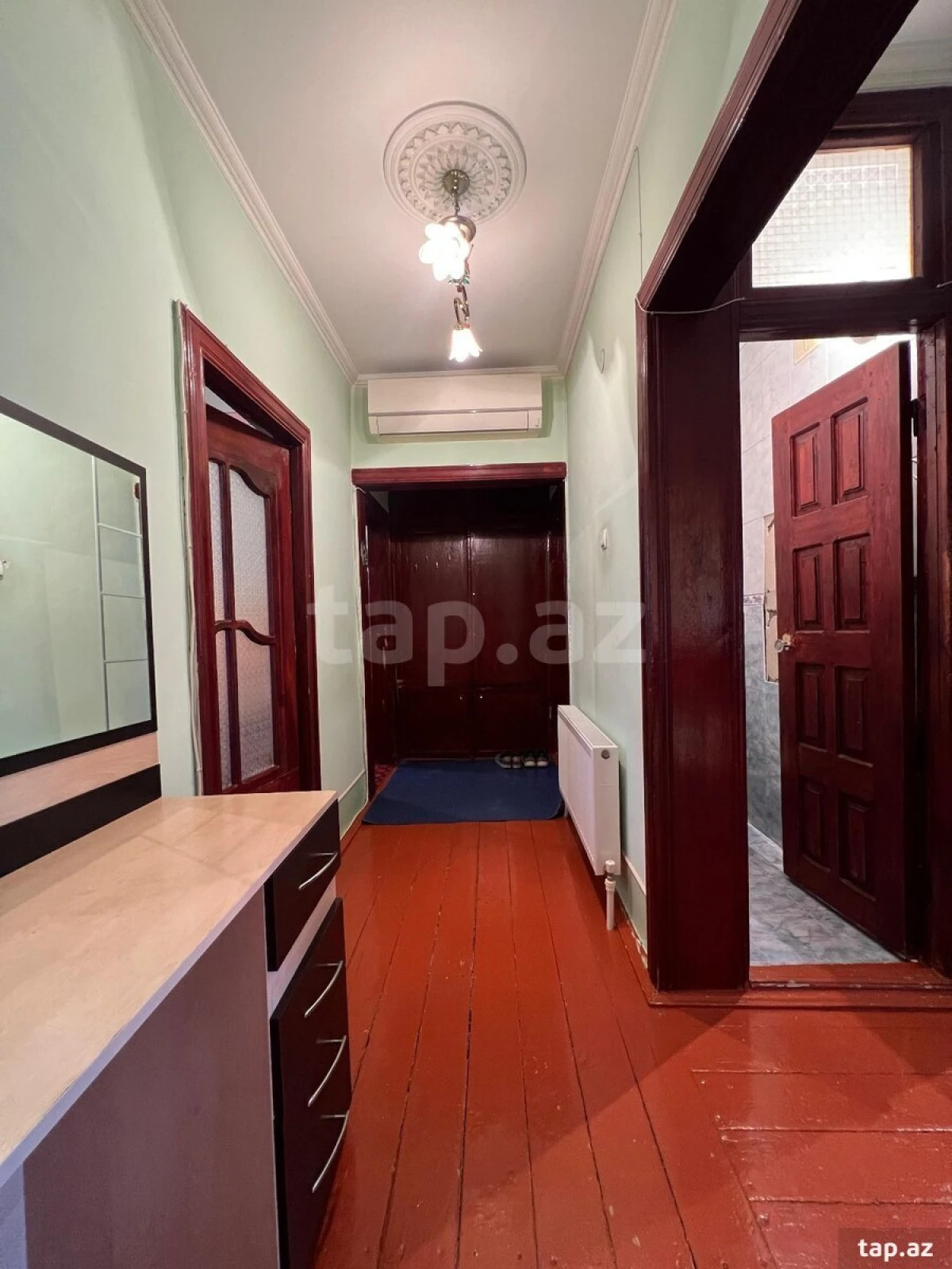 Satılır 4 otaqlı yeni tikili 100 m²