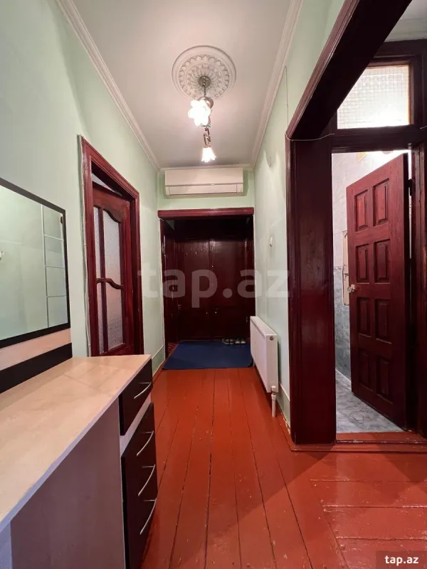Satılır 4 otaqlı yeni tikili 100 m²
