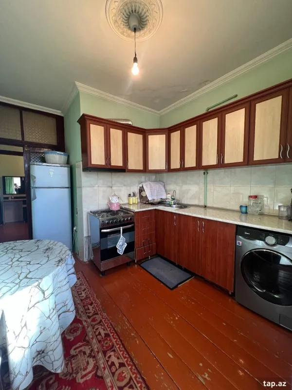 Satılır 4 otaqlı yeni tikili 100 m²