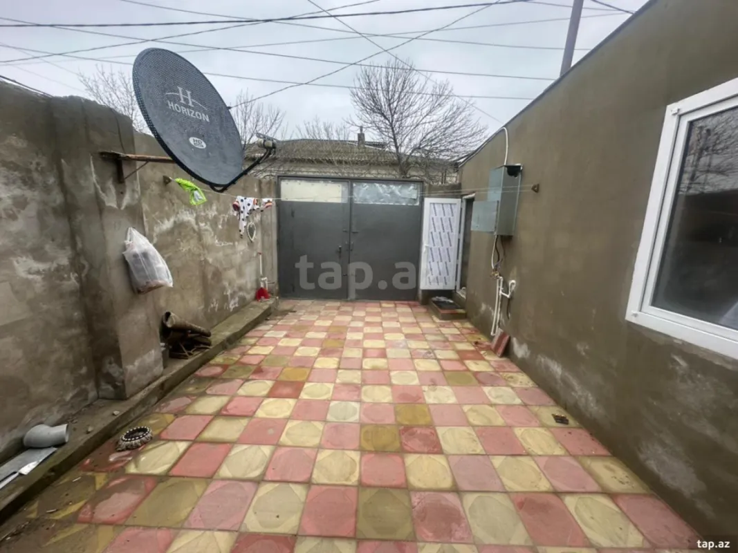 Satılır 3 otaqlı həyət evi