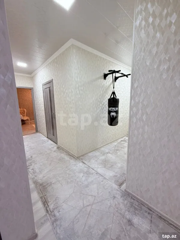 Satılır 4 otaqlı yeni tikili 100 m²