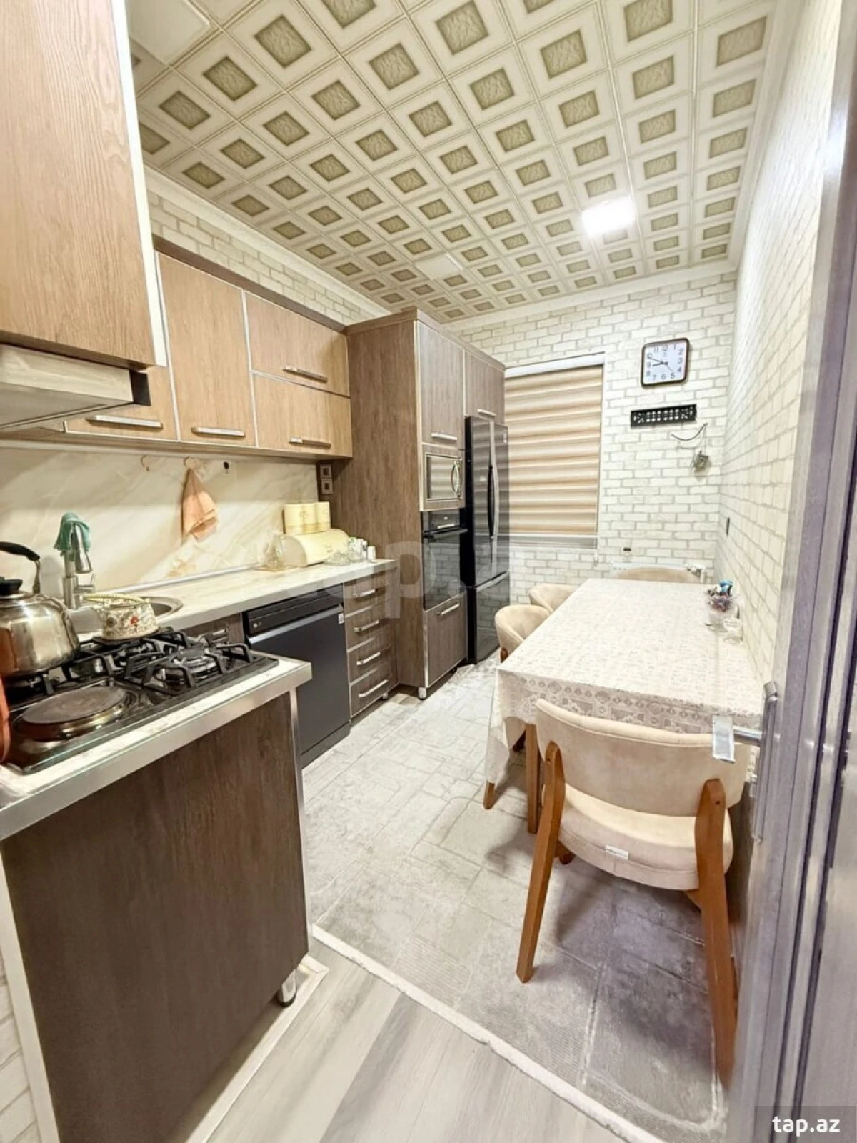 Satılır 4 otaqlı yeni tikili 100 m²