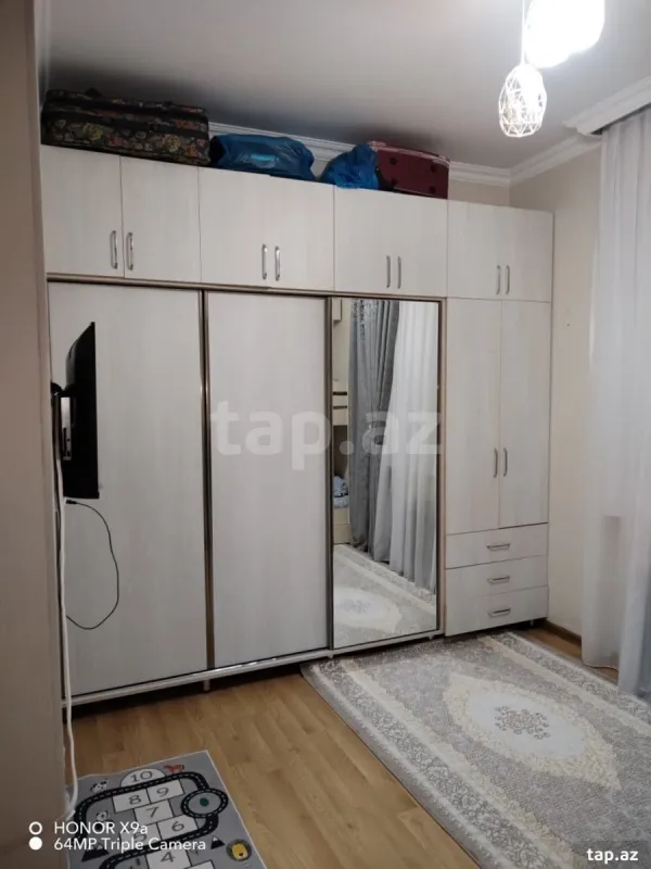 Satılır 2 otaqlı yeni tikili 60 m²