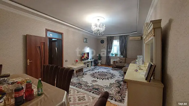 Satılır 4 otaqlı həyət evi