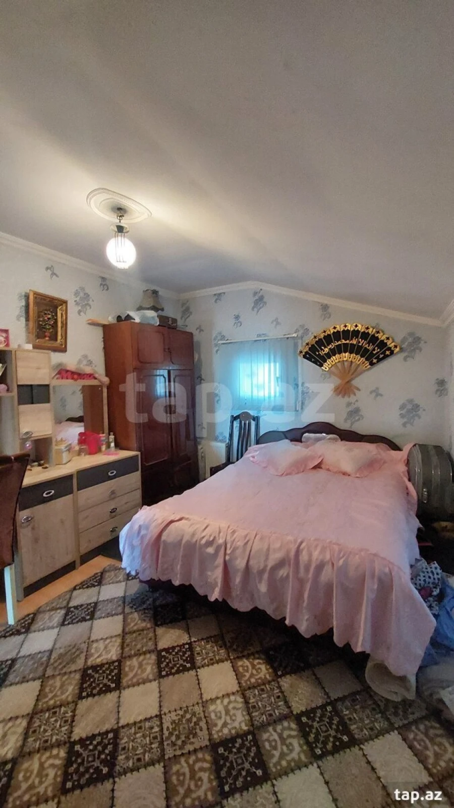 Satılır 4 otaqlı həyət evi