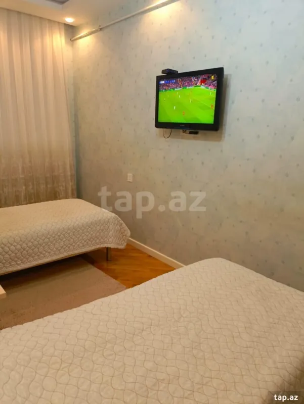 Satılır 3 otaqlı yeni tikili 110 m²