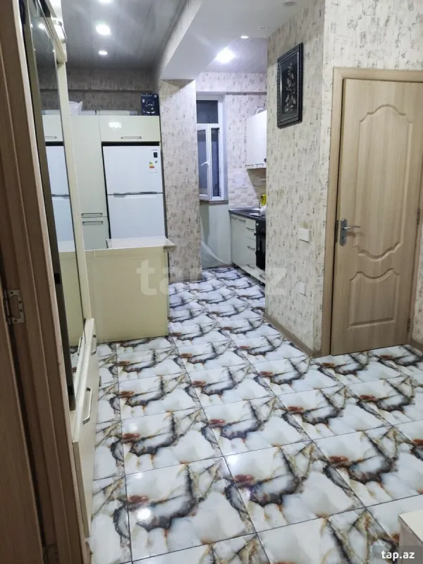 Kirayə verilir 3 otaqlı yeni tikili 85 m²