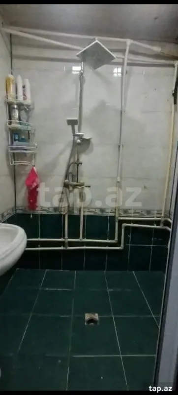 Satılır 4 otaqlı mənzil 85 m²