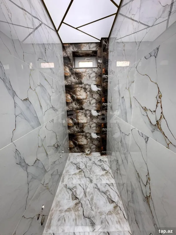 Satılır 5 otaqlı həyət evi