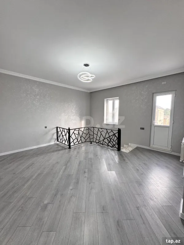 Satılır 5 otaqlı həyət evi