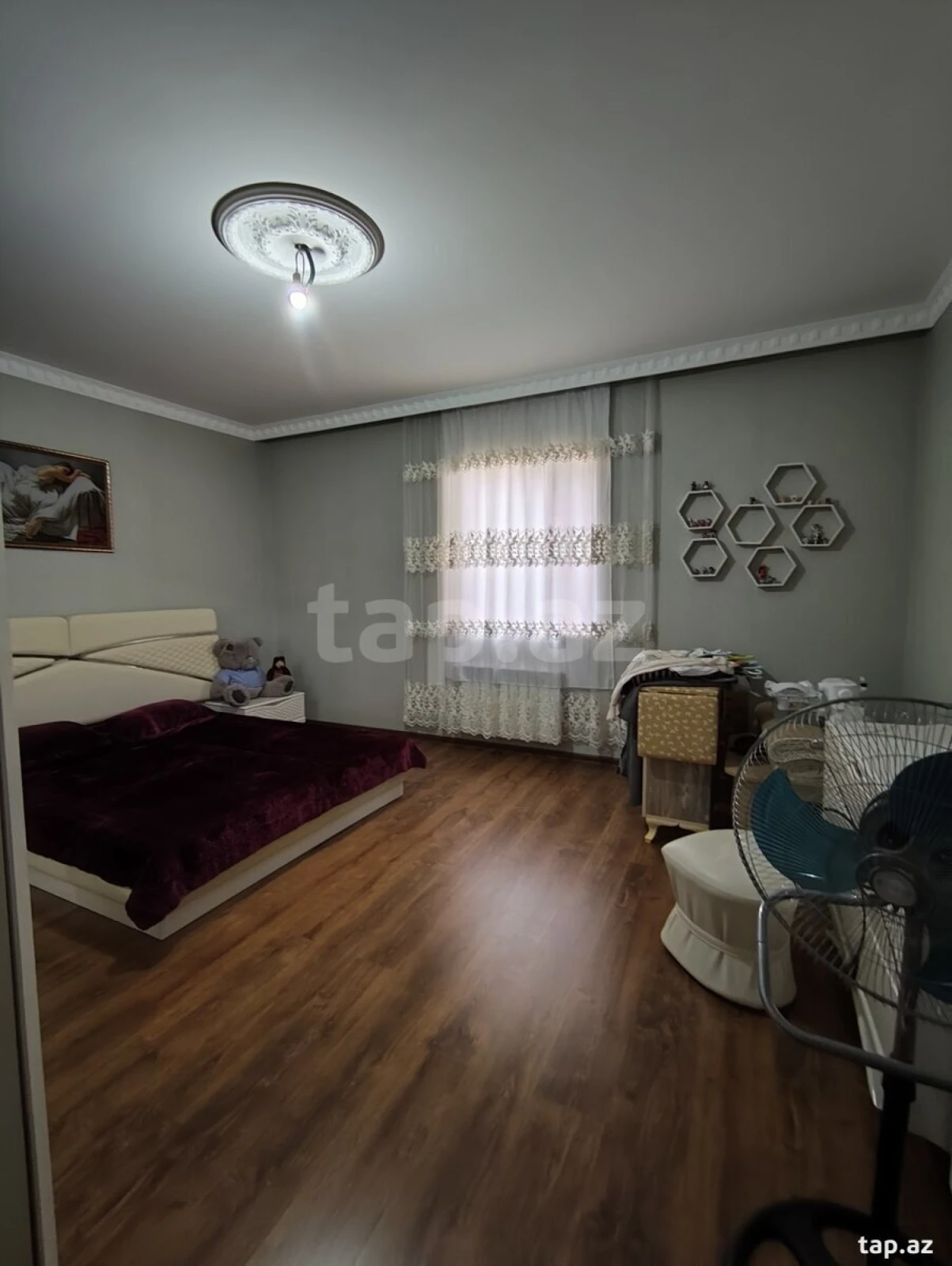 Satılır 4 otaqlı həyət evi