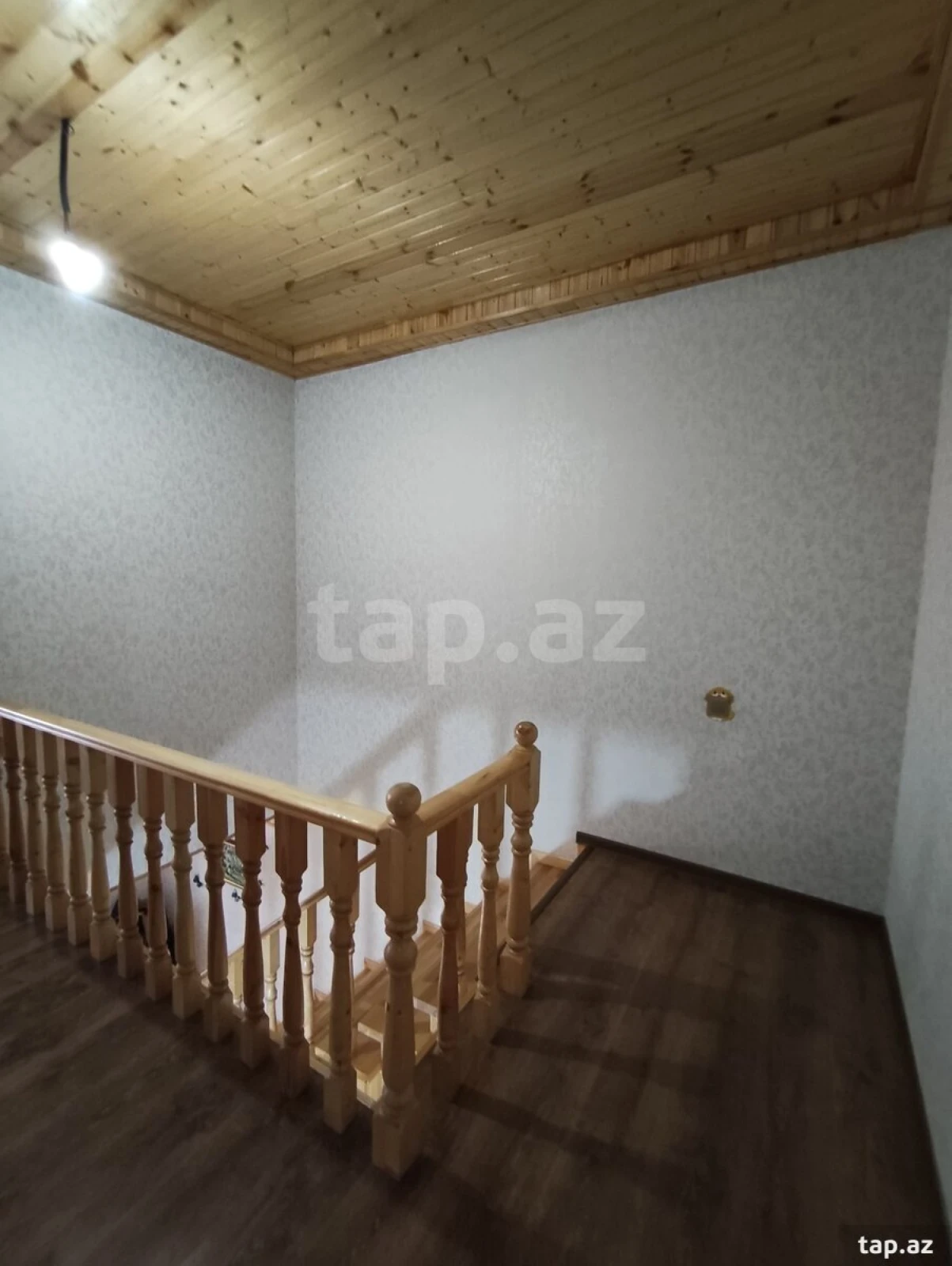 Satılır 4 otaqlı həyət evi