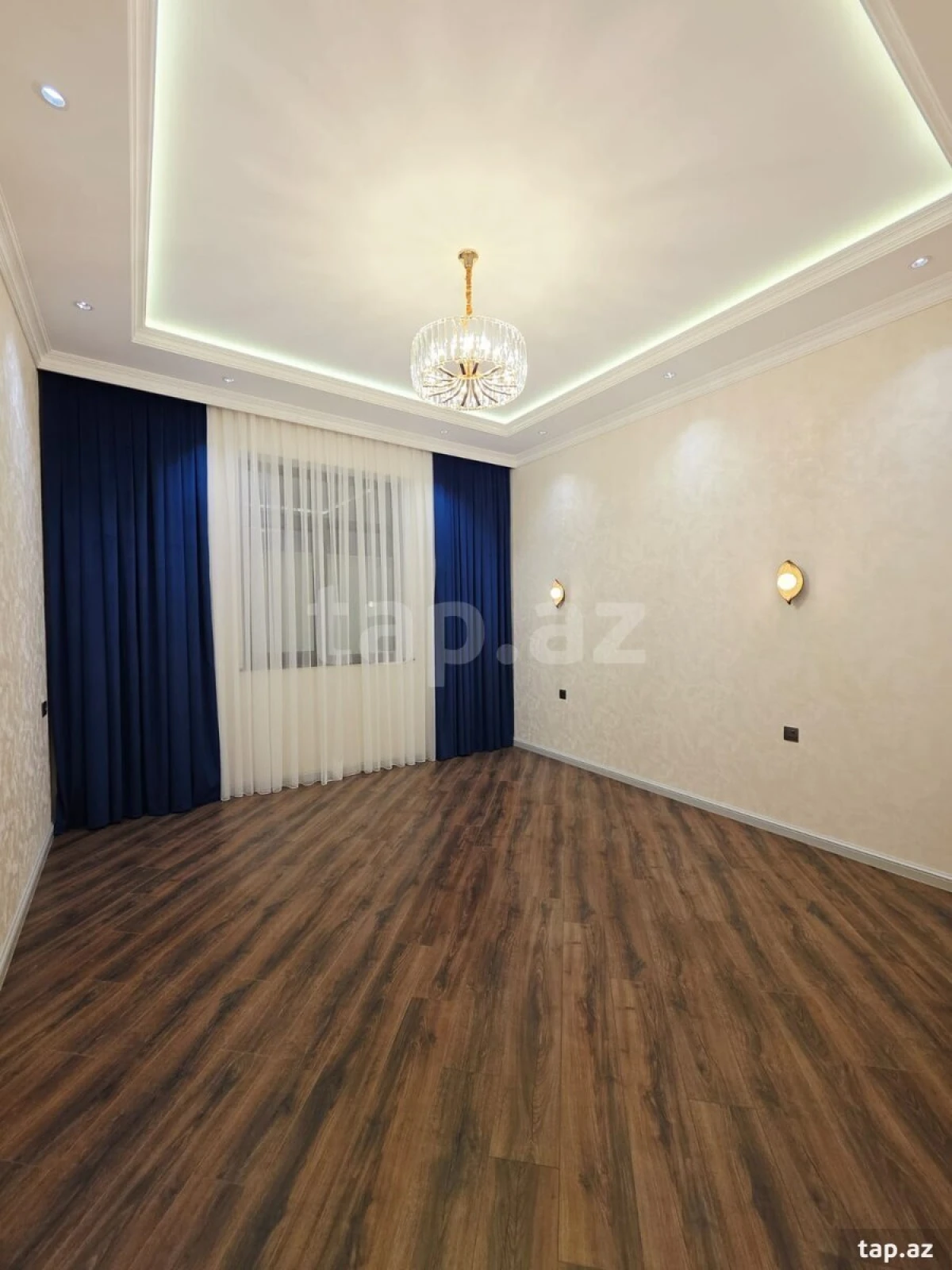 Satılır 4 otaqlı həyət evi