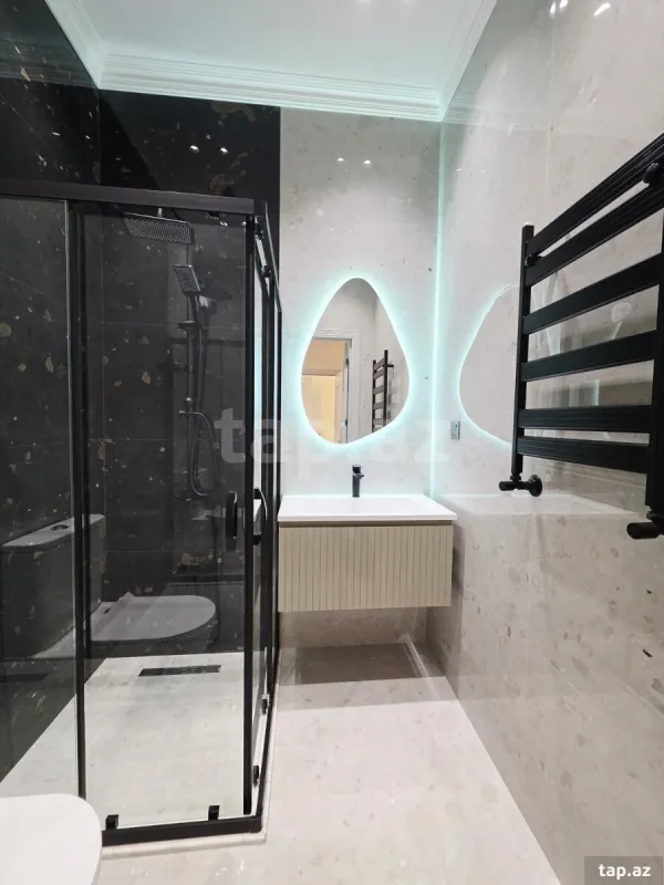 Satılır 4 otaqlı həyət evi