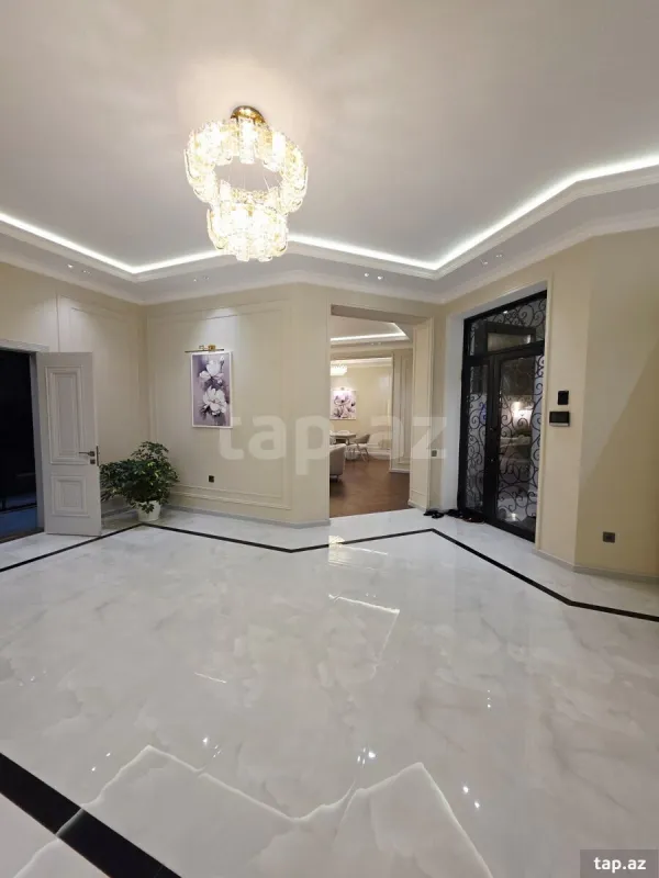 Satılır 4 otaqlı həyət evi