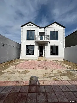 Satılır 5 otaqlı həyət evi