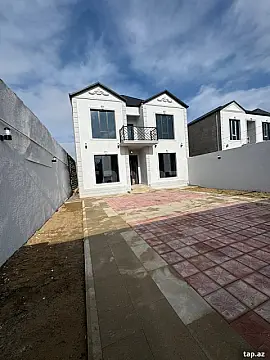 Satılır 5 otaqlı həyət evi
