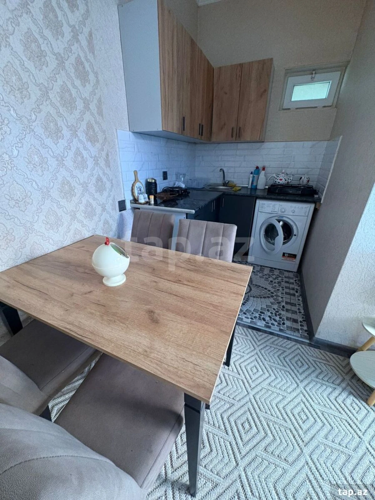 Kirayə verilir 2 otaqlı yeni tikili 50 m²