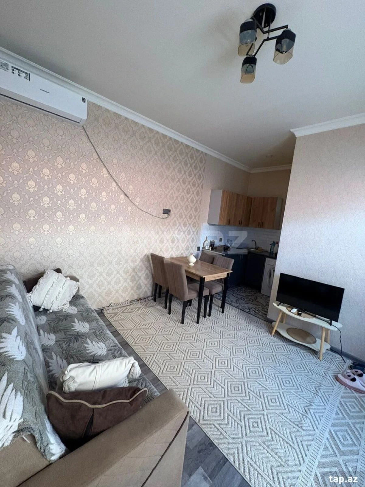 Kirayə verilir 2 otaqlı yeni tikili 50 m²