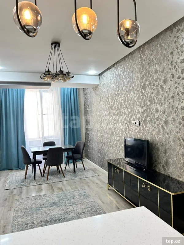 Kirayə verilir 2 otaqlı yeni tikili 71 m²