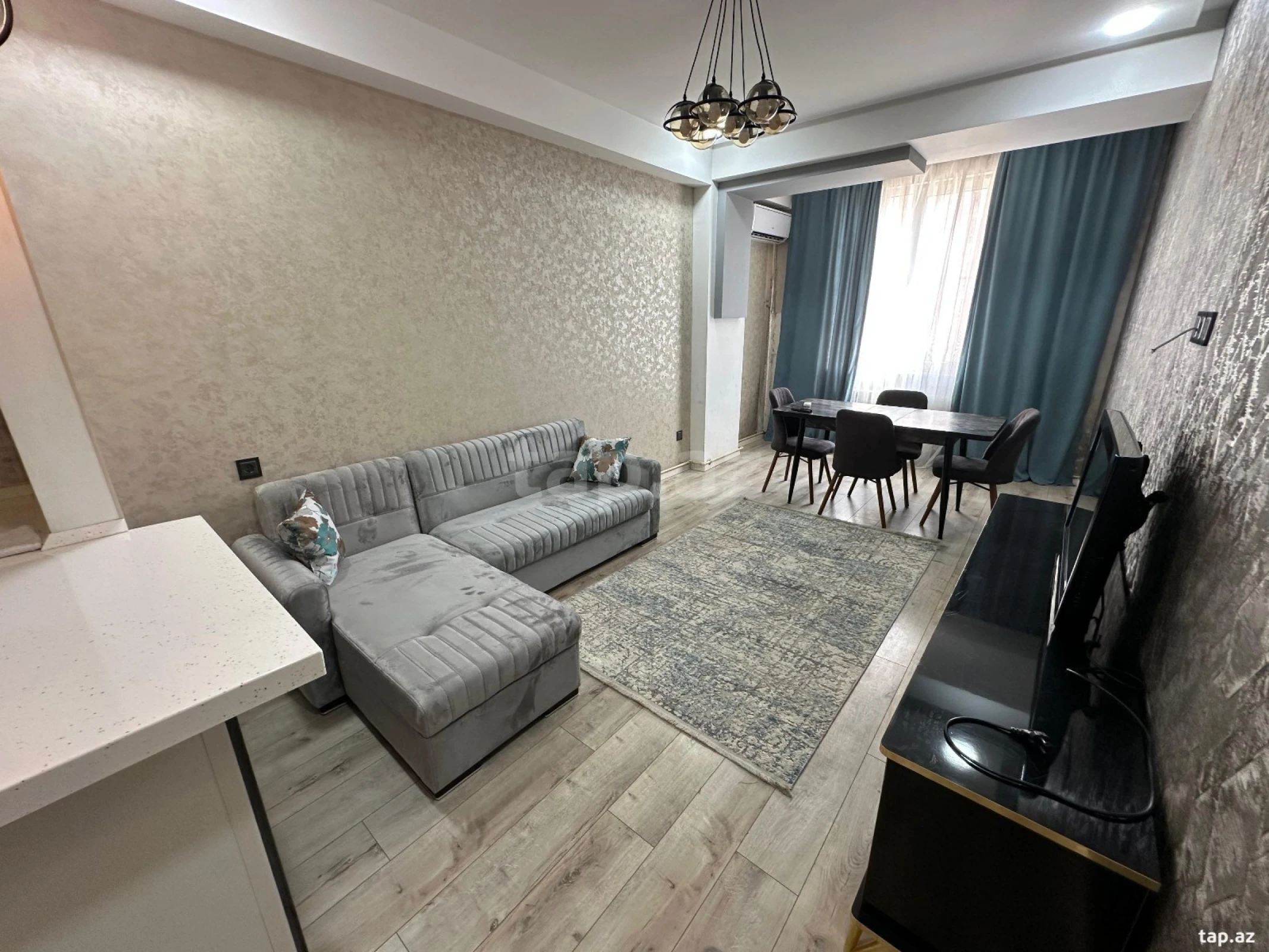 Kirayə verilir 2 otaqlı yeni tikili 71 m²