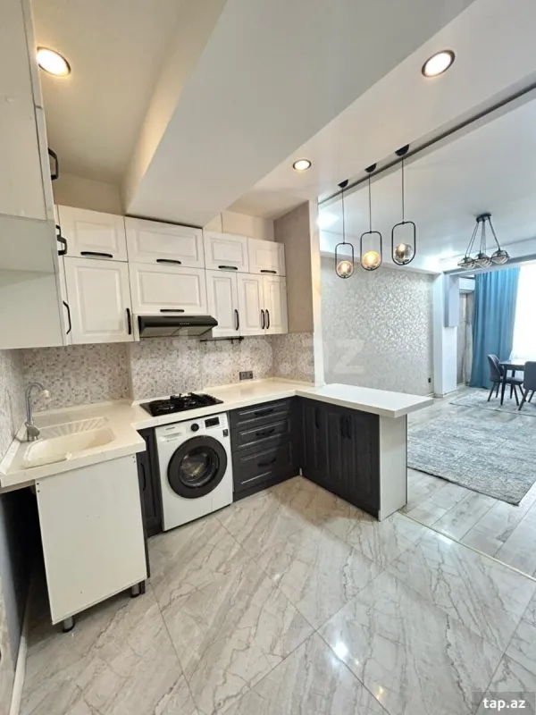 Kirayə verilir 2 otaqlı yeni tikili 71 m²